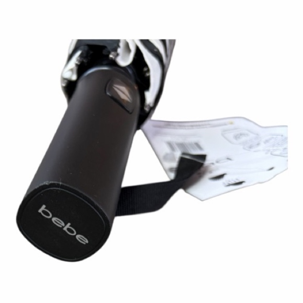 Bebe Black & White Color Block Hearts & Polka Dots Auto Open Umbrella - Picture 5 of 5